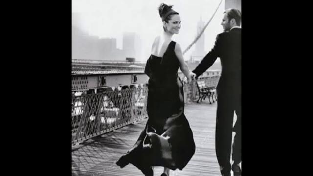 Petra Ivanovic-Oltar_2006