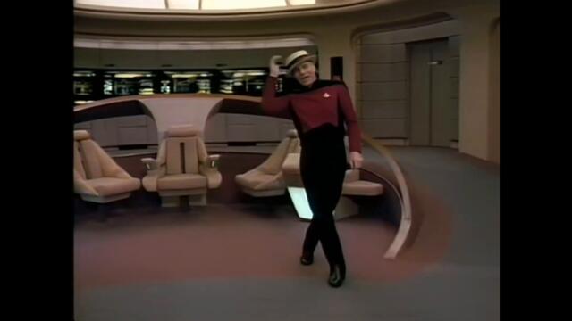 Captain Picard Dancing and Singing on the Bridge  - Best Possible Quality