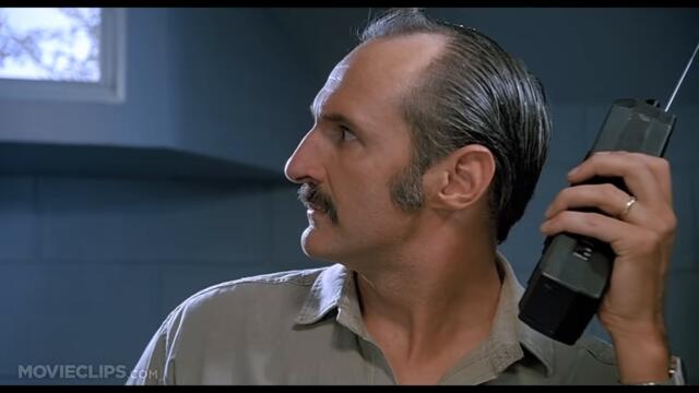 Tremors (8/10) Movie CLIP - The Wrong Rec Room (1990) HD