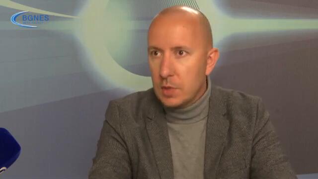 Кръстев: Държавата да не прави разлика между домакинствата и бизнеса при подпомагането