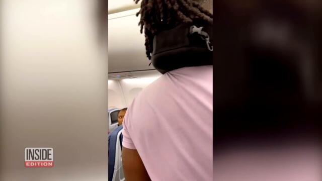 Passenger Kicked Off Flight for Refusing to Put Dog in Case