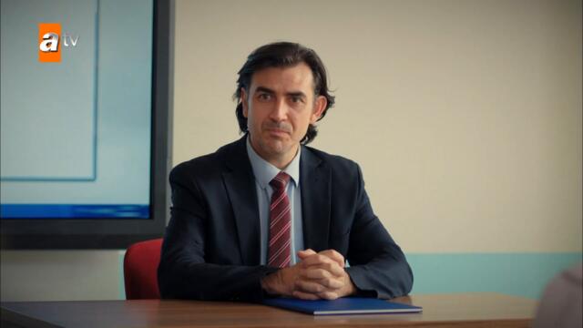 Ataman Koleji’nde bir proje ödevi için grup olan çocuklar - Kardeşlerim 65. Bölüm