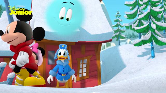 🎶 Het Sneeuwman Lied! | Mickey Mouse Funhouse | Disney Junior