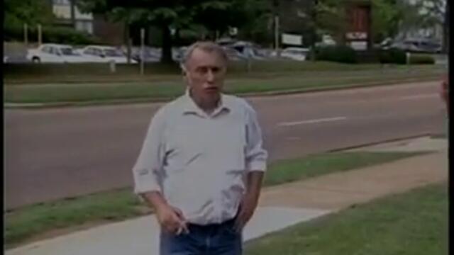 Struttin that Ass - Huntsville Reporter vs Random Guy