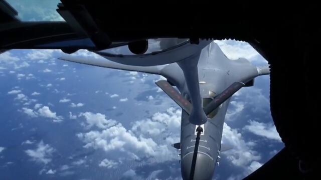 B-1B Lancers/A-10C Thunderbolts fly aerial integration sortie over Pacific Ocean