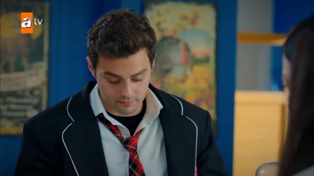 Ömer'in, Yasmin'e duygu dolu konuşması... - Kardeşlerim 70. Bölüm