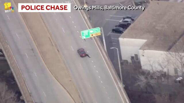 Raw: SkyTeam 11 over an apparent police pursuit