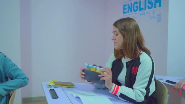 TRAILER | Нови приключения на учениците в класната стая!