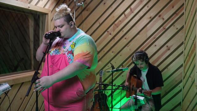 91X X-Session with TALK  – "Run Away to Mars"