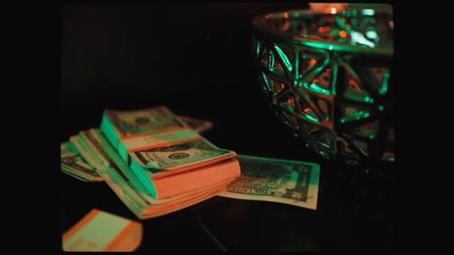 Richie West - Lock Up And A Work (Official Video)