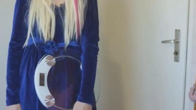 Изтеглих най-дългия късмет от баницата - Светът на Ванката Shorts