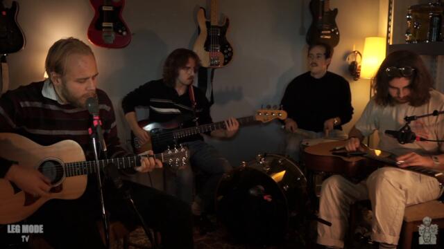 Leg Mode - Who am I Fooling [Leg Mode TV #1]