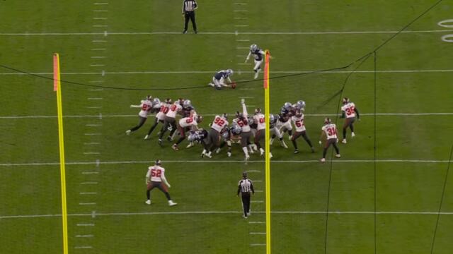 Brett Maher misses 3 extra points in the 1st half