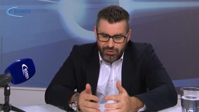 Кузман Илиев: Забавянето на ДДС показва, че има сериозна криза