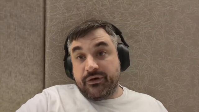 Is Cosmos Governance better than Democracy? Is Regulation and the State bad?