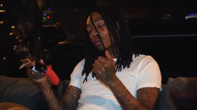Wiz Khalifa - Love To Smoke [Official Music Video]