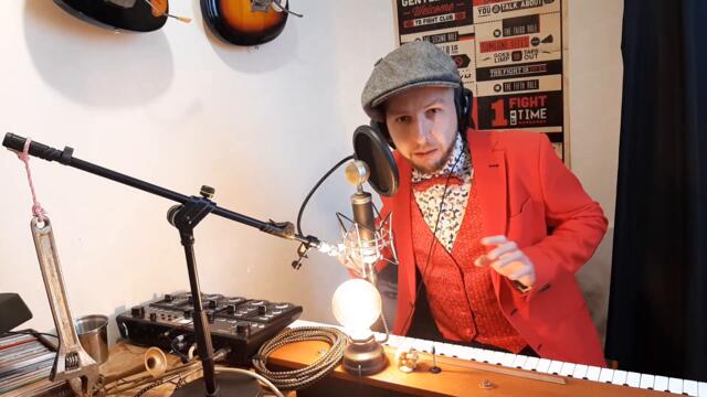 "I like to play boogie" by Vladimir Uspenskii