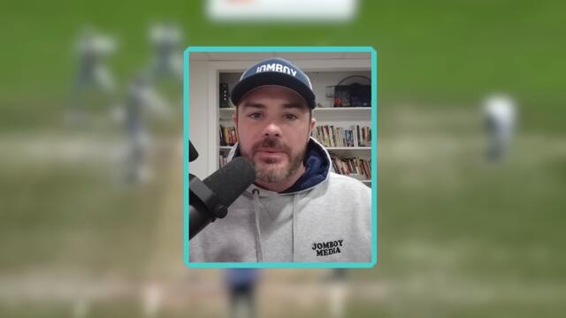 Steve Smith gives bowler thumbs up then gets bowled out, a breakdown