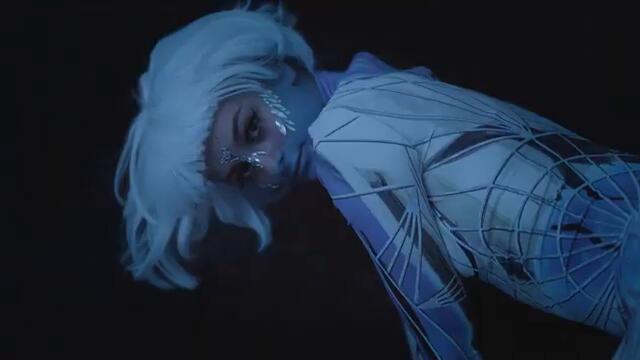 трейлър на новата песен на дени