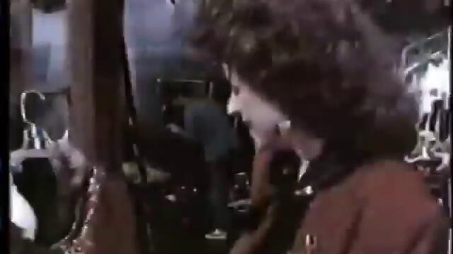 y2mate.com - The Tracey Ullman Show Opening Credits with Simpsons_480p