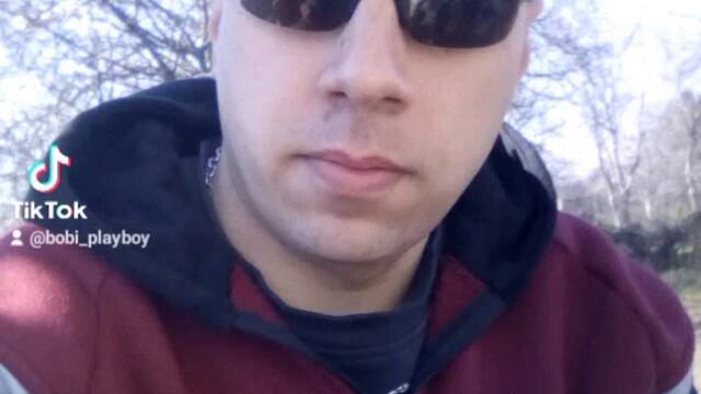 VID_53260619_045821_947