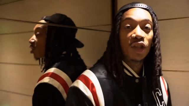 Wiz Khalifa - Don't Text Don't Call ft. Snoop Dogg [Official Music Video]