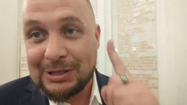 Всех победим. Всех убьём. Всех, кого надо, ограбим. Всё будет, как мы любим.