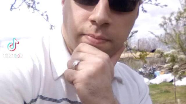 VID_37870126_075418_056