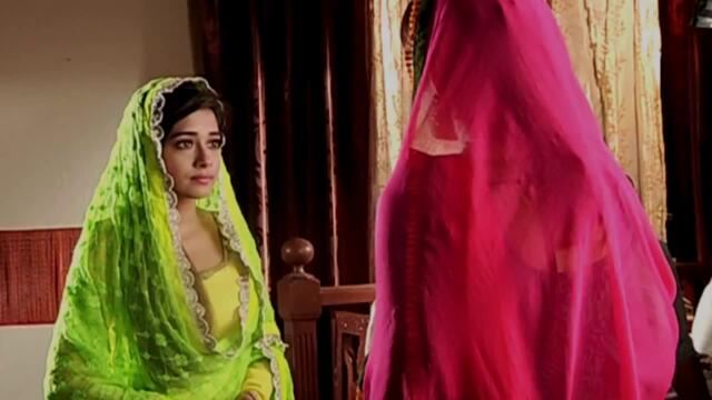 Meethi is upset and tensed