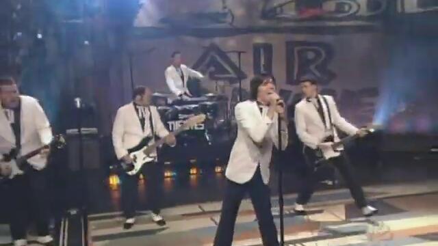 TV Live: The Hives - "Walk Idiot Walk" (Leno 2004)
