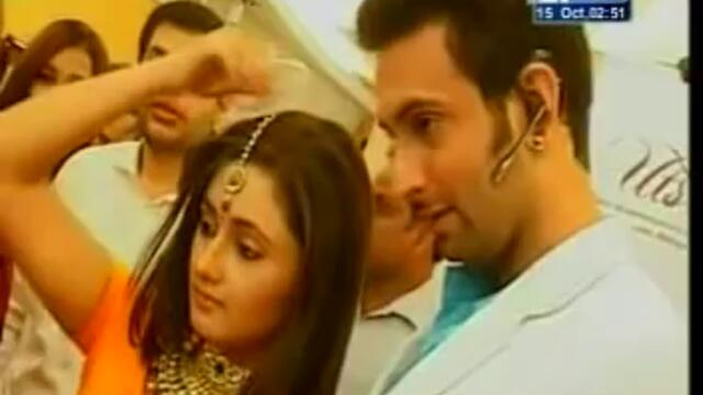 Veer and Tapasya visit Manubhai Showroom