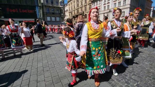 Голямото хоро на мегдана на другата България-Празник на розата-Прага,Чехия