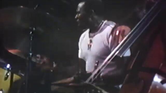 Different Drummer/Elvin Jones (complete) 1979