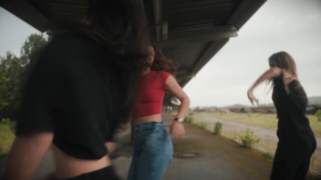 Taja Ausec - 2023 - To je to (Official Video)