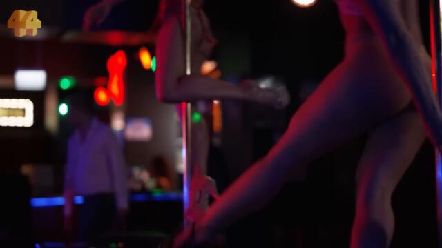 The unravelling of a $100 million tax scam | Four Corners