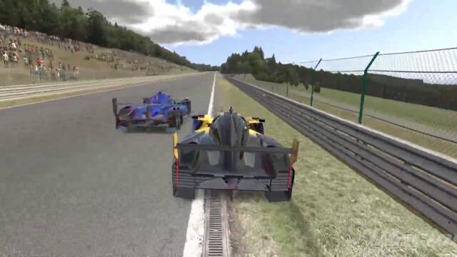 IMSA - Cadillac V Series R GTP - Spa - Pass On The Grass