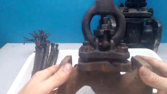 Смяна на лоена набивка на шибърен кран - Ремонт задвижки, вентеля ...