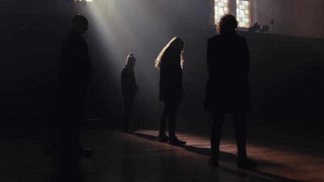 Voyager - Ultraviolet (Feat. Sean Harmanis) [Official Music Video]