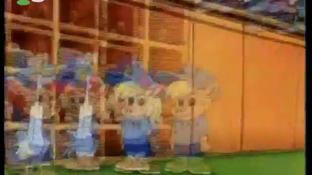 y2mate.is_-_Piggsburg_Pigs_intro_alternative_singer-XQiRPozML4g-480pp-16871113521