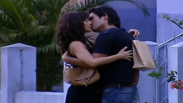 Sin senos no hay paraiso - Catalina descubre el engano de Hilda y Albeiro