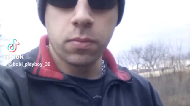 2023-12-15-132258712