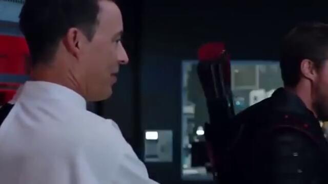 stephen amell sings to melissa benoist