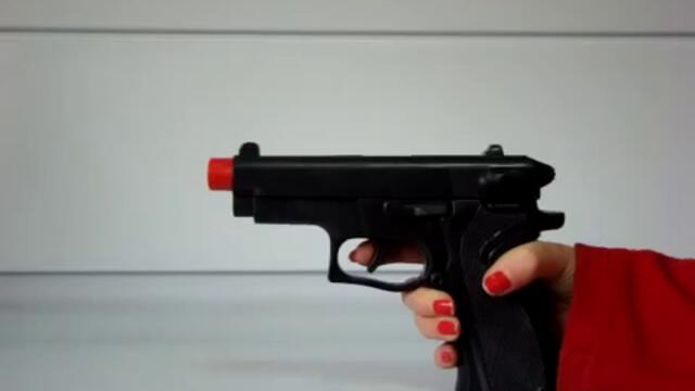 Пистолет на батерии - www.rayatoys.comvia torchbrowser.com - Vbox7[via torchbrowser.com]