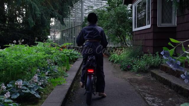 Съвършеният маникюр The Perfect Man(icure)   (2023) Бг Аудио Част 1