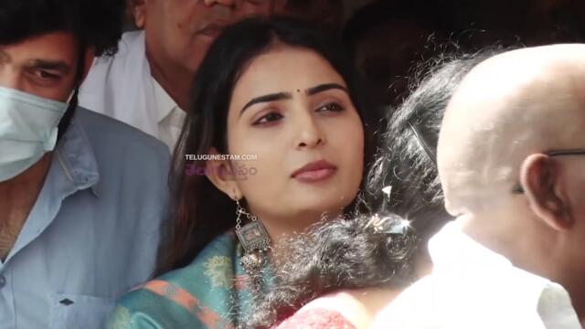 Telugu Cinema Actress Ananya Nagalla Super Simple Look In Tirumala Temple Queue Line