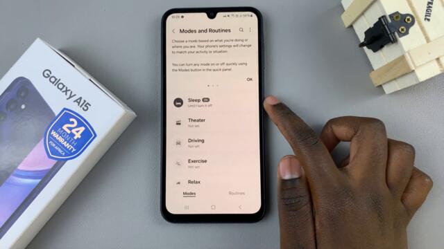 How To FIX Black & White Screen On Samsung Galaxy A15