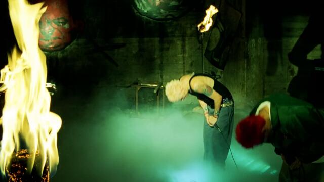 One Step Closer [Official HD Music Video] - Linkin Park