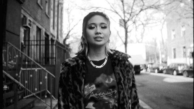 NIKI - Too Much Of A Good Thing (Official Music Video)