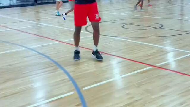 Hakeem Olajuwon teaching footwork at age 61