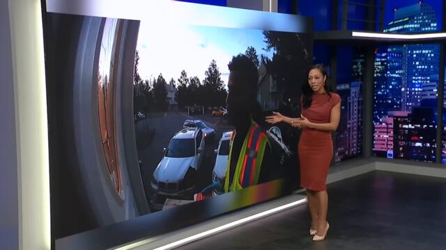 Armed robbers in Aurora claim to be delivery workers